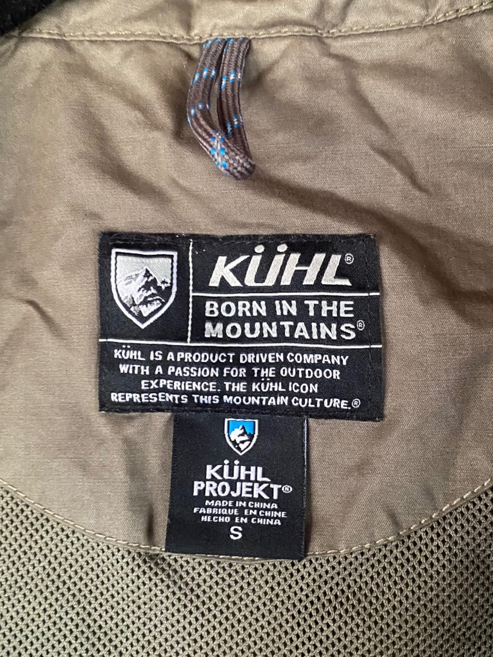 KUHL Parka/Rain Jacket w/concealed hood in Deep Olive Size Small